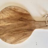 Cutting board, hanging rope