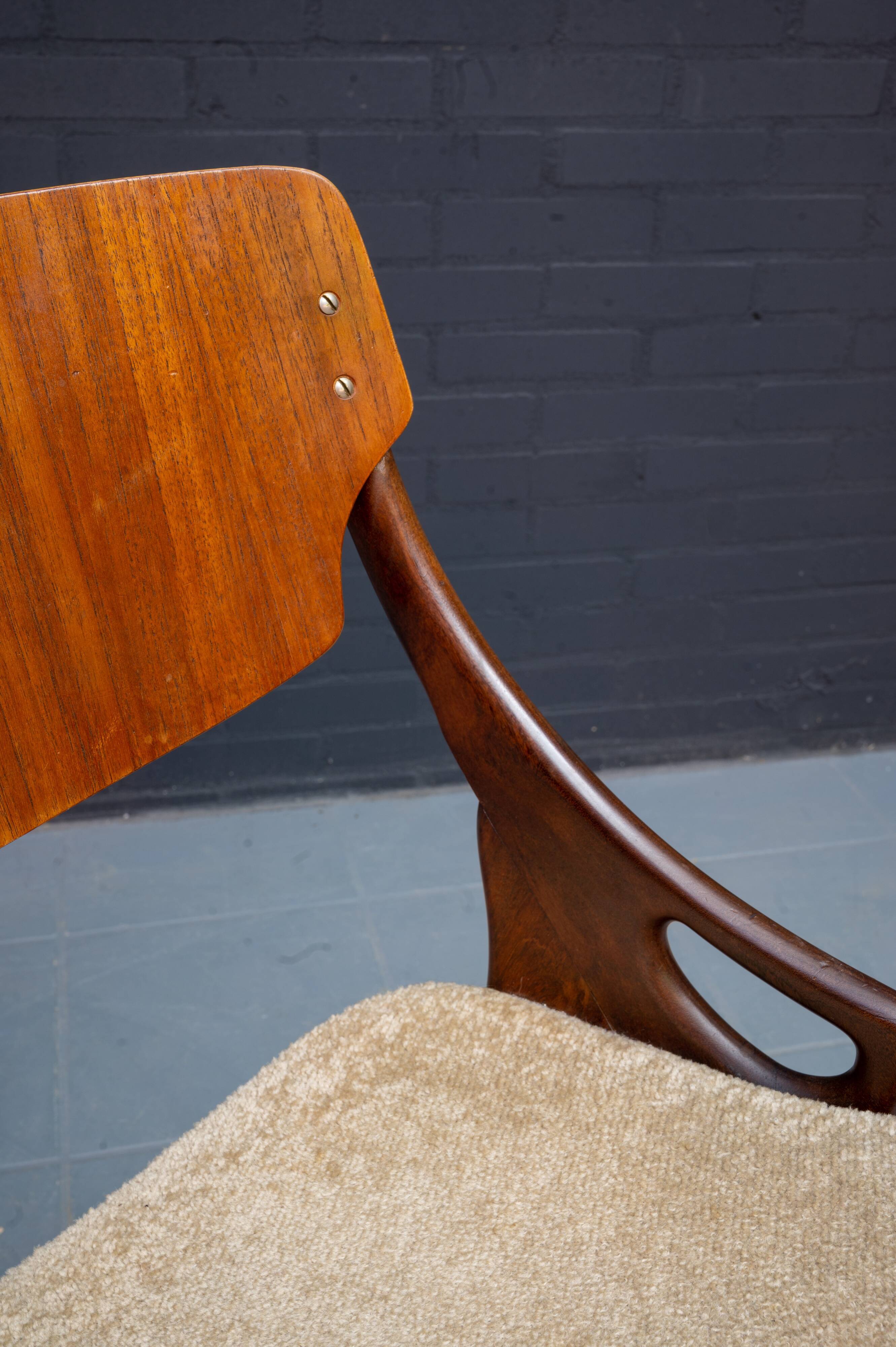 Set of 2 dining room chairs by Arne Hovmand Olsen for Mogens Kold, 1960s