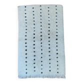 Berber rug with aligned black dots, 95x150 cm.