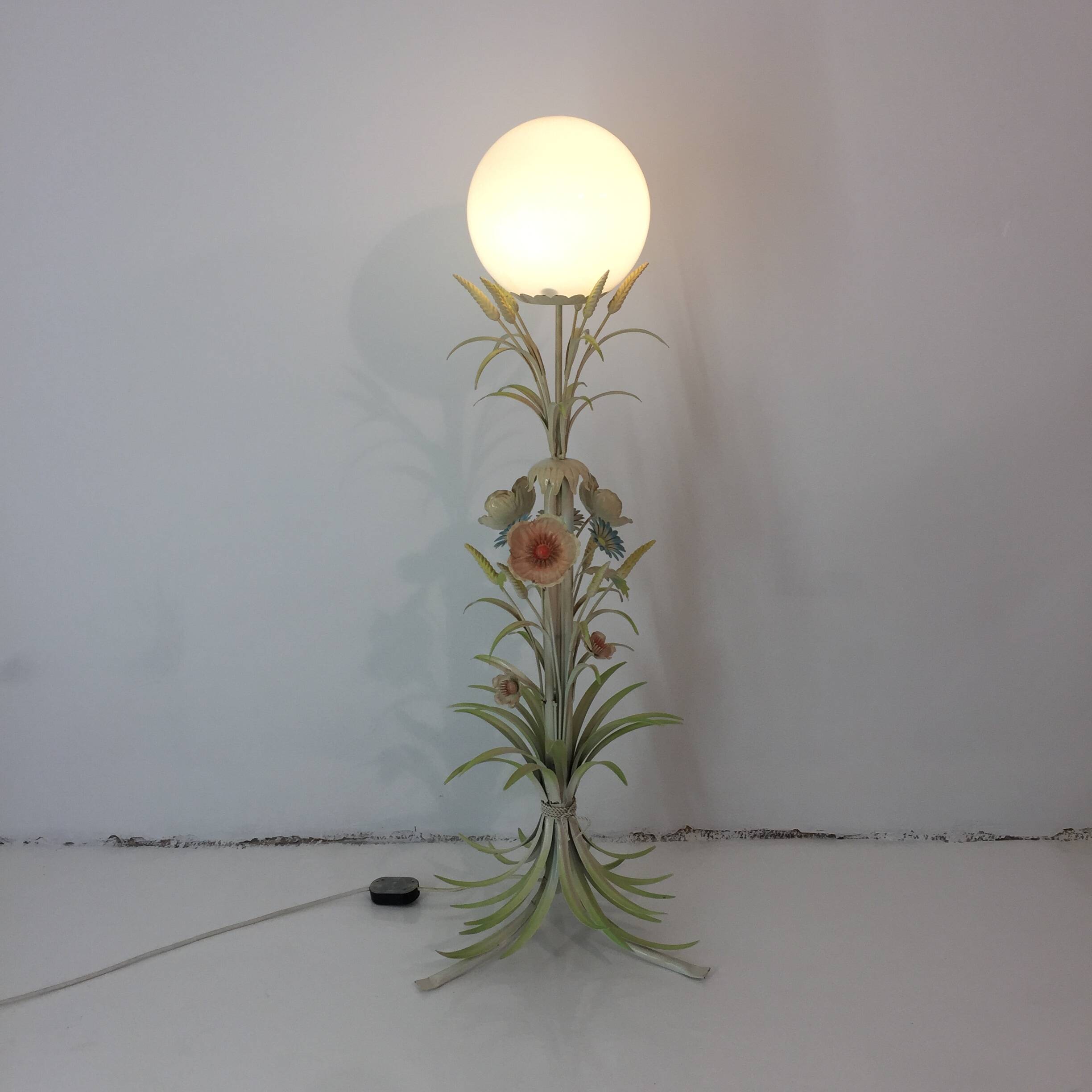 Flower Bouquet Pastel Floor Lamp 1960s Vintage Italian Sheaf Of Wheat Midcentury