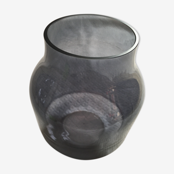 Vase en verre gris