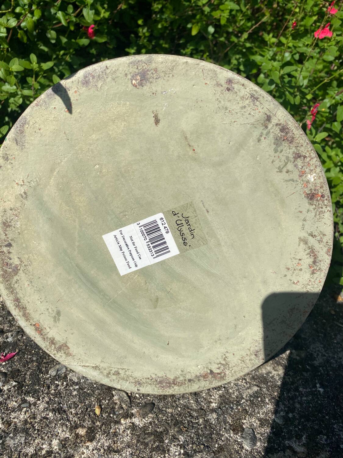 Enamelled concrete vase