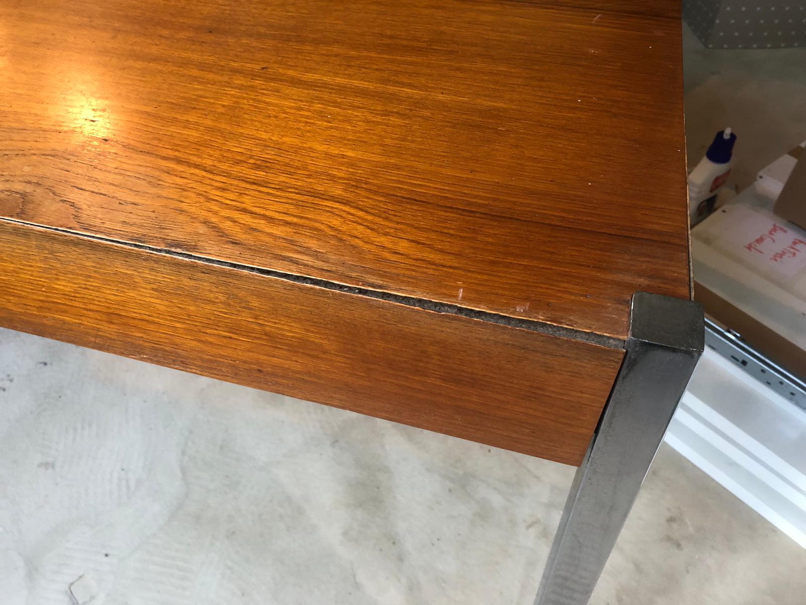 Pierre Paulin desk, model CM223