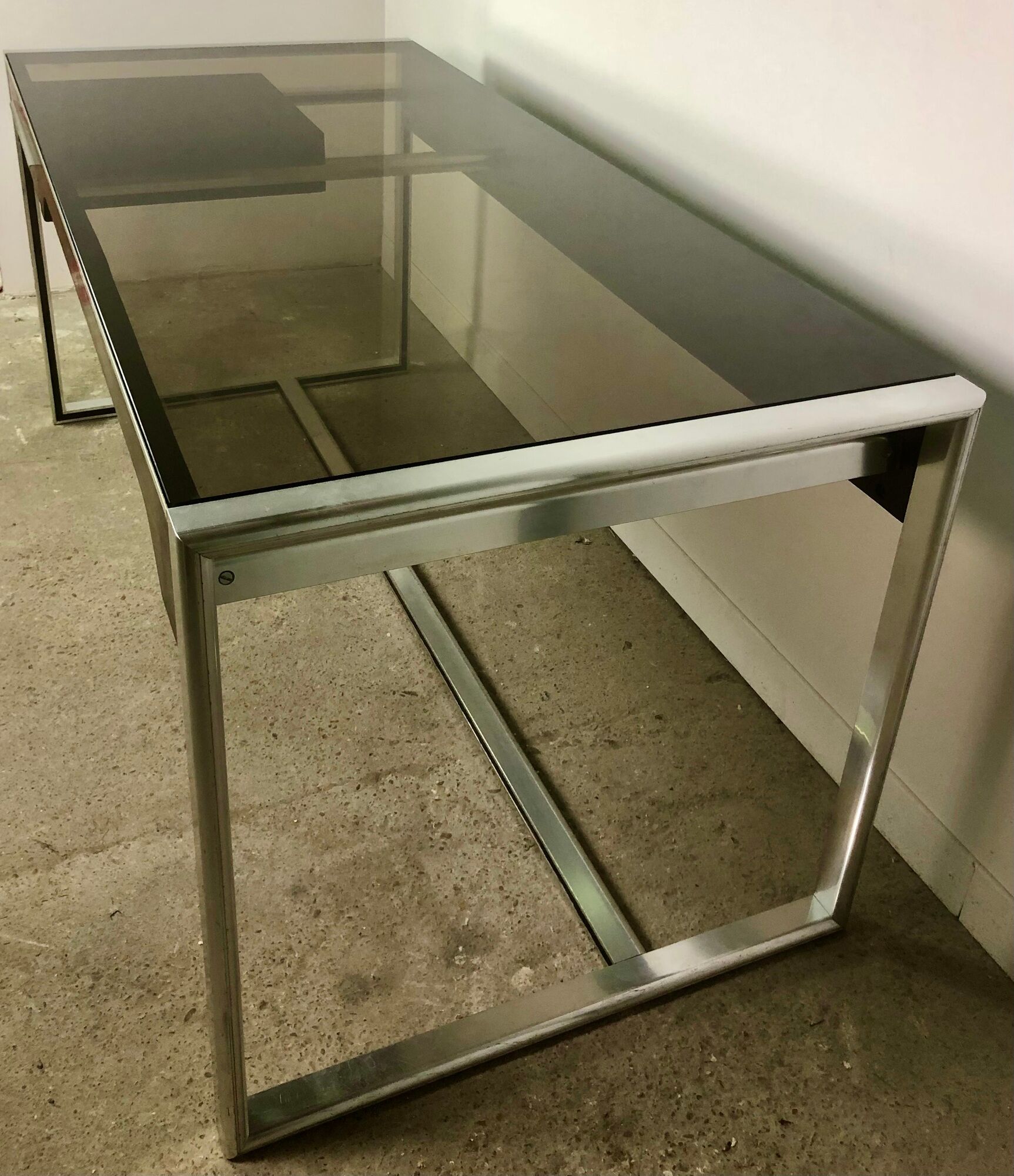 Metal and rosewood desk by Claude Gaillard for Ligne Roset 70'S