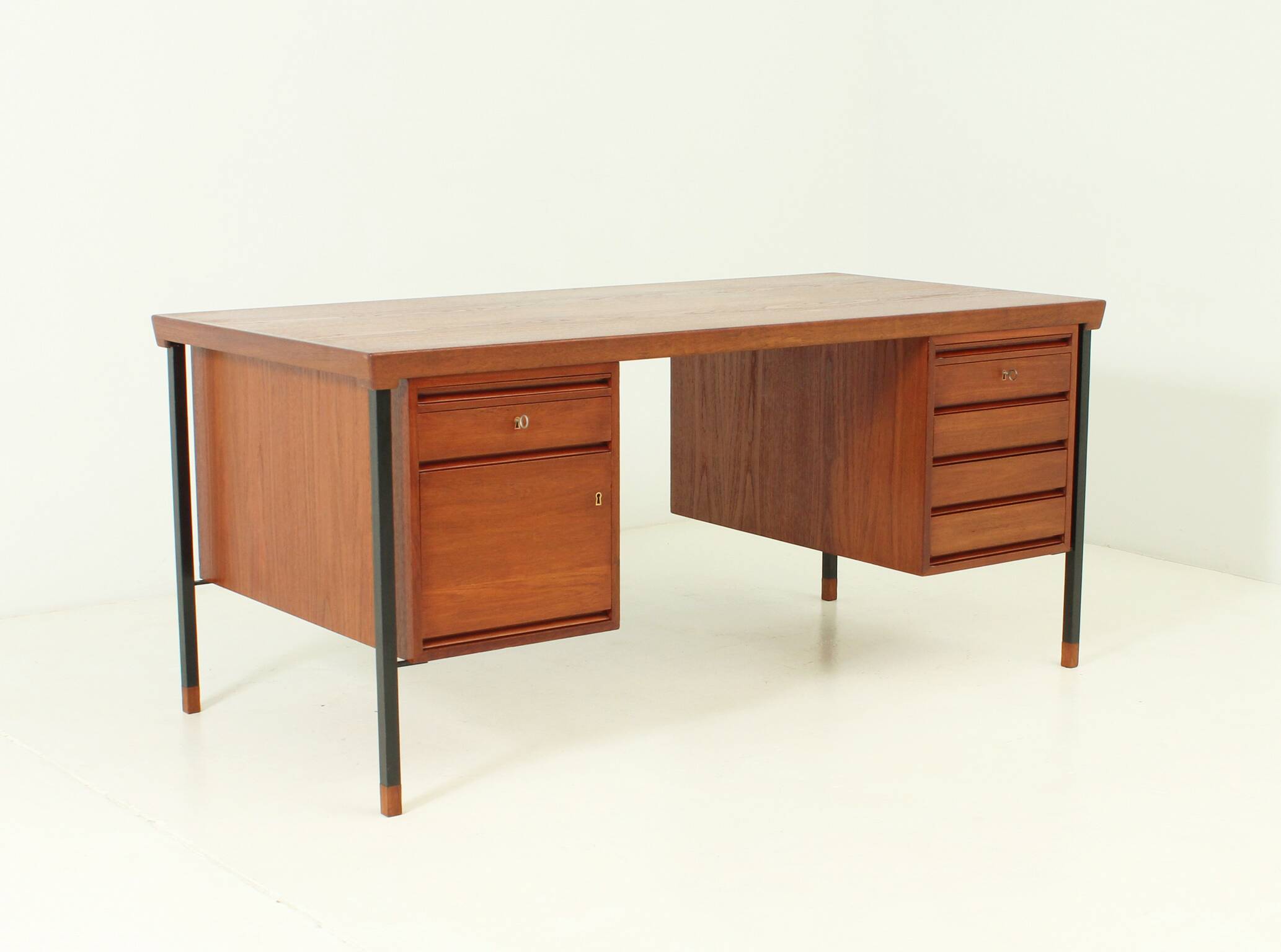 Teak desk by Peter Hvidt and Orla Mølgaard for Søborg, Denmark