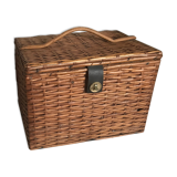 Ratin lid basket
