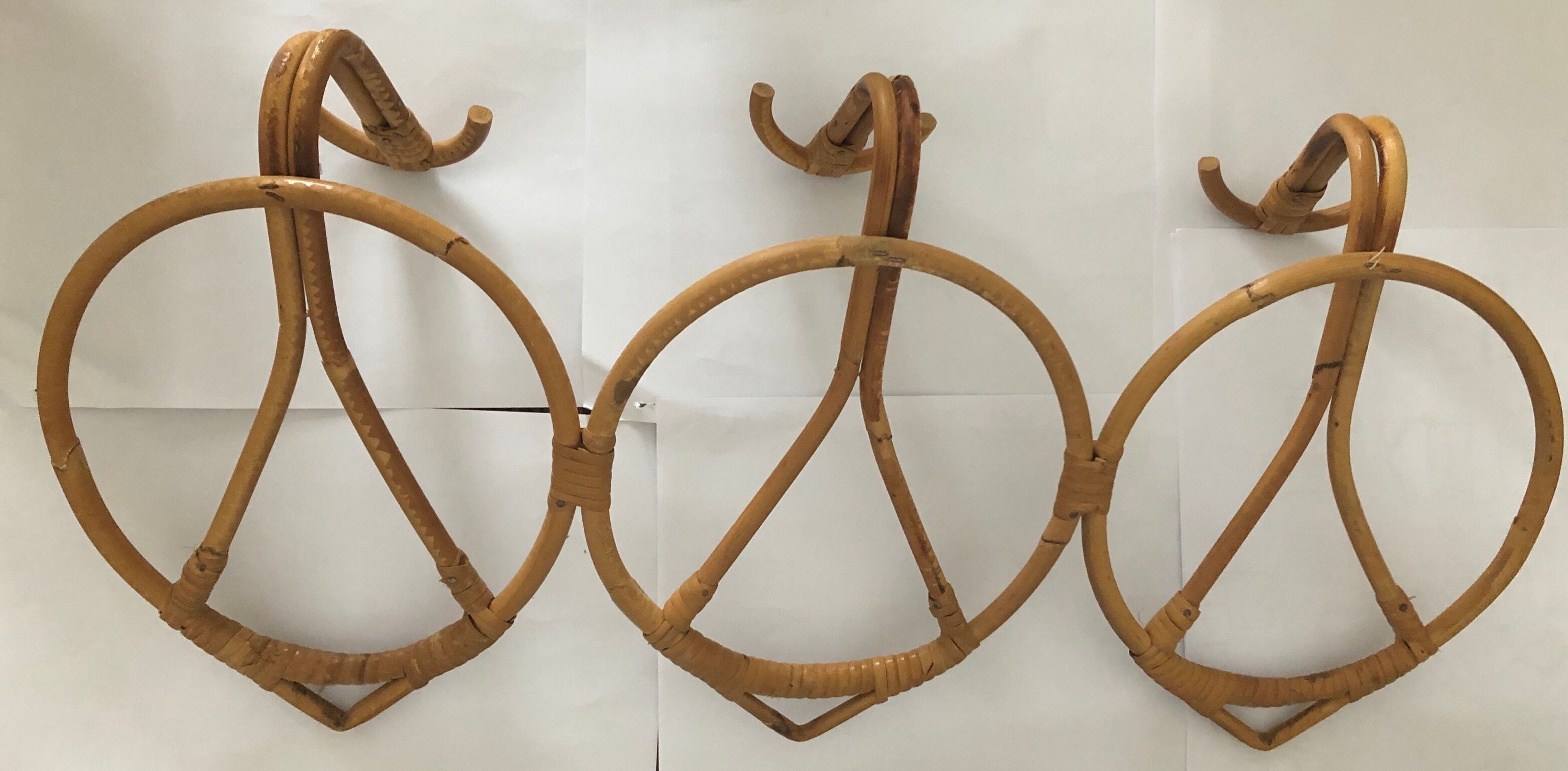 Porte manteau rotin vintage