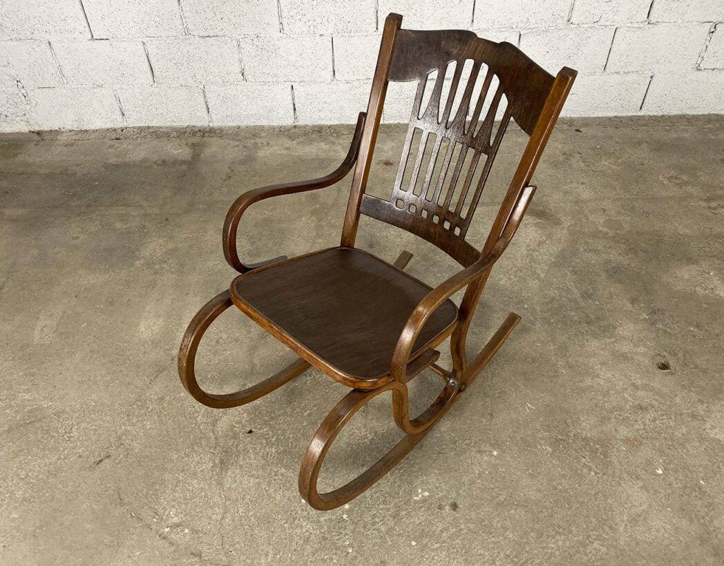 Art Nouveau Rocking Chair Model 824
