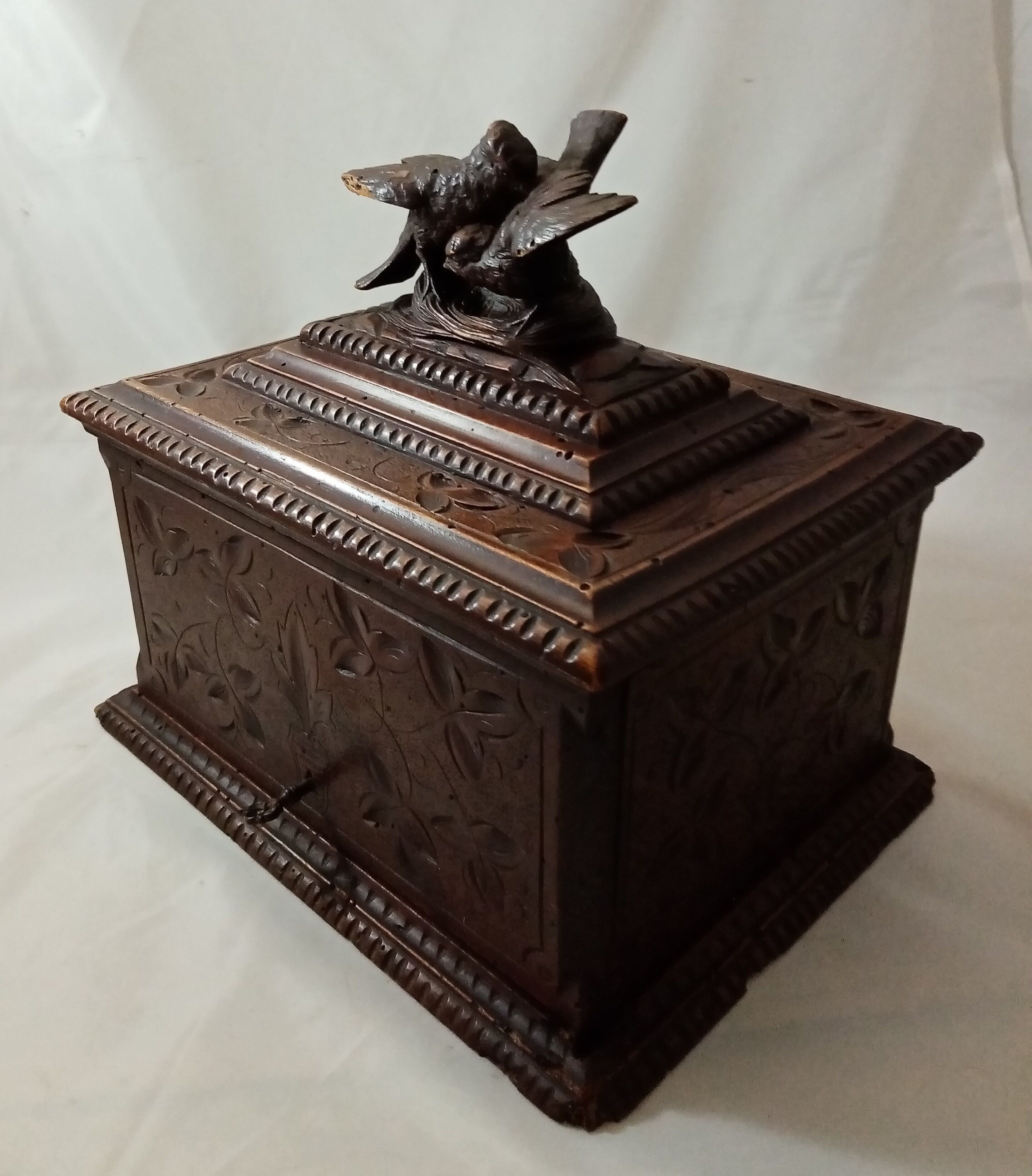 Former cigar cellar foret noire box box box 19th black forest