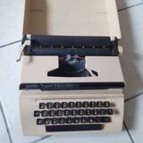Beige typewriter for children. La Petite