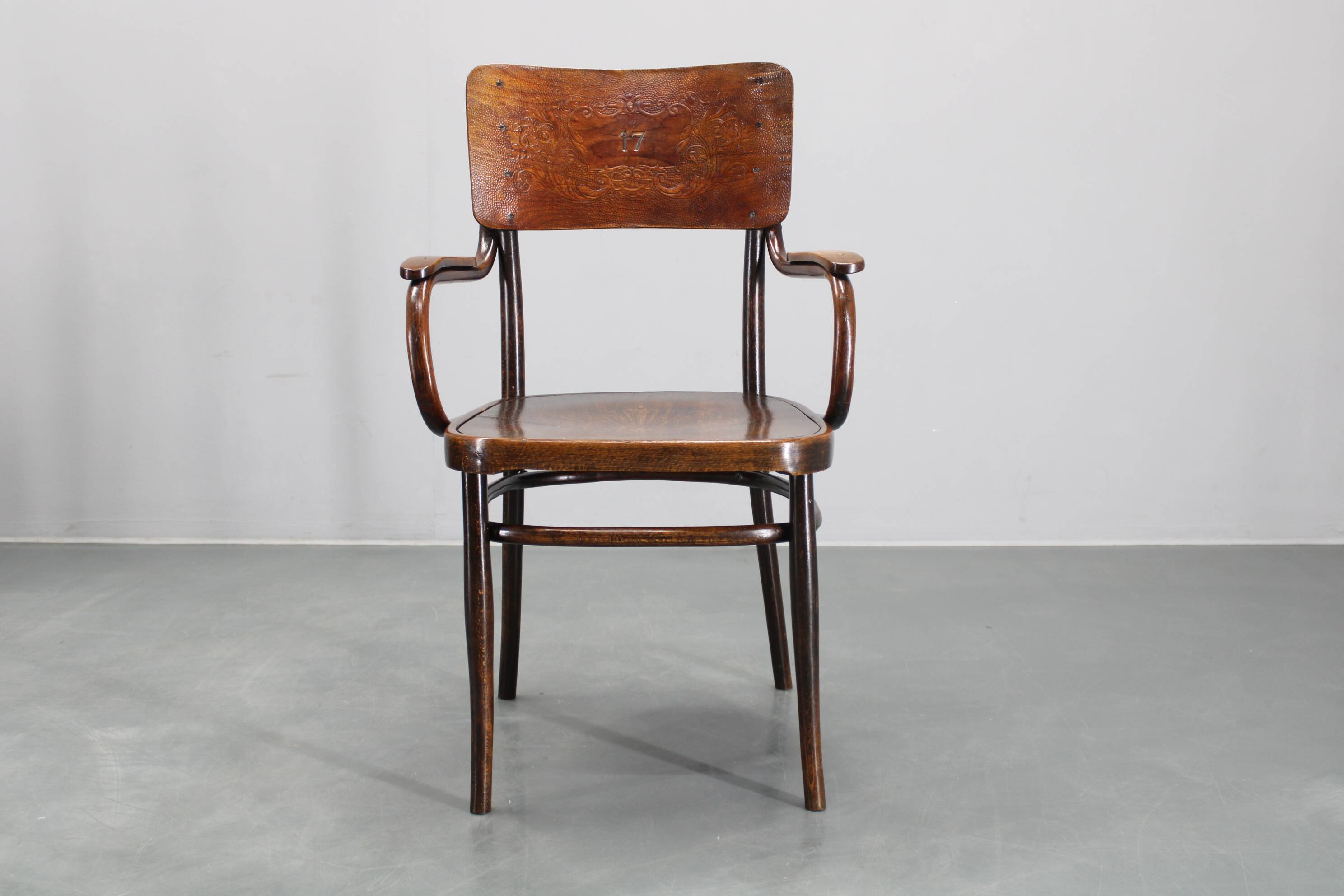1940s Thonet beech chair no. 57, Czechoslovakia