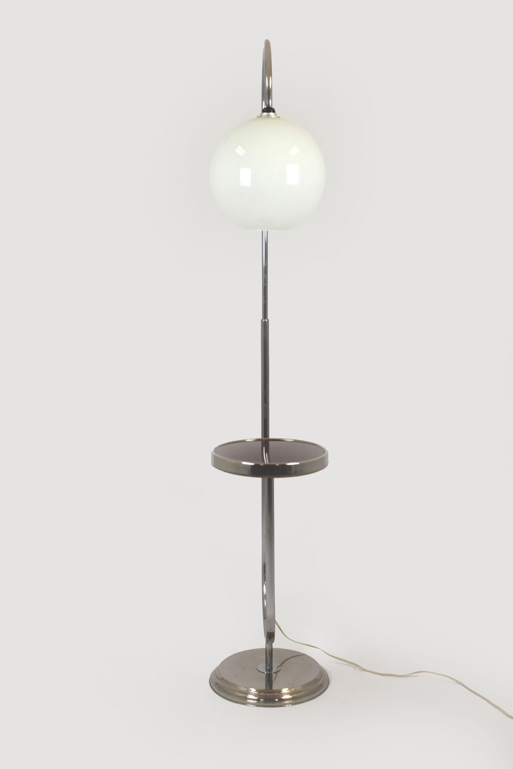 Bauhaus art deco floor lamp in chrome, 1940s