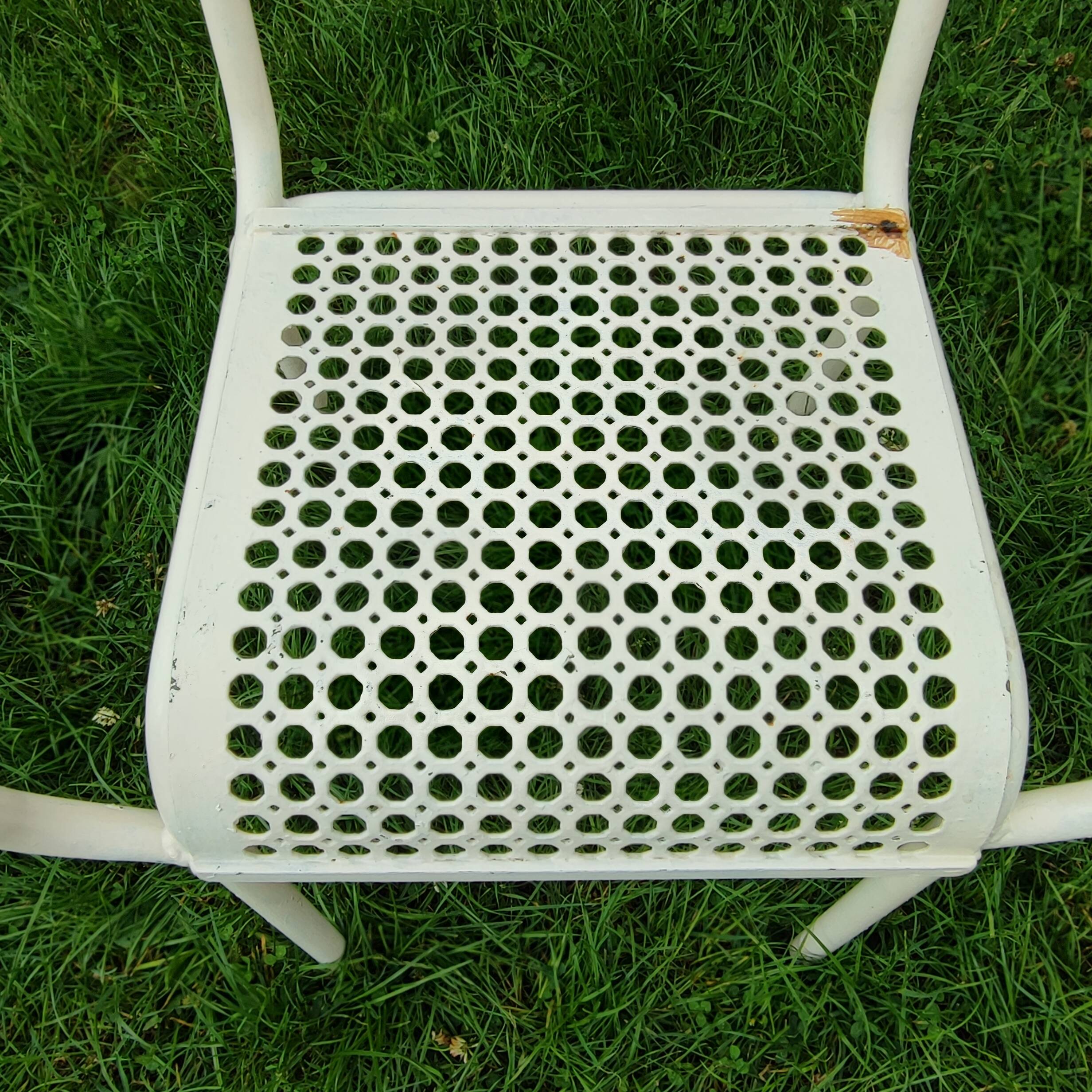 Armchairs and garden chairs 50/60s