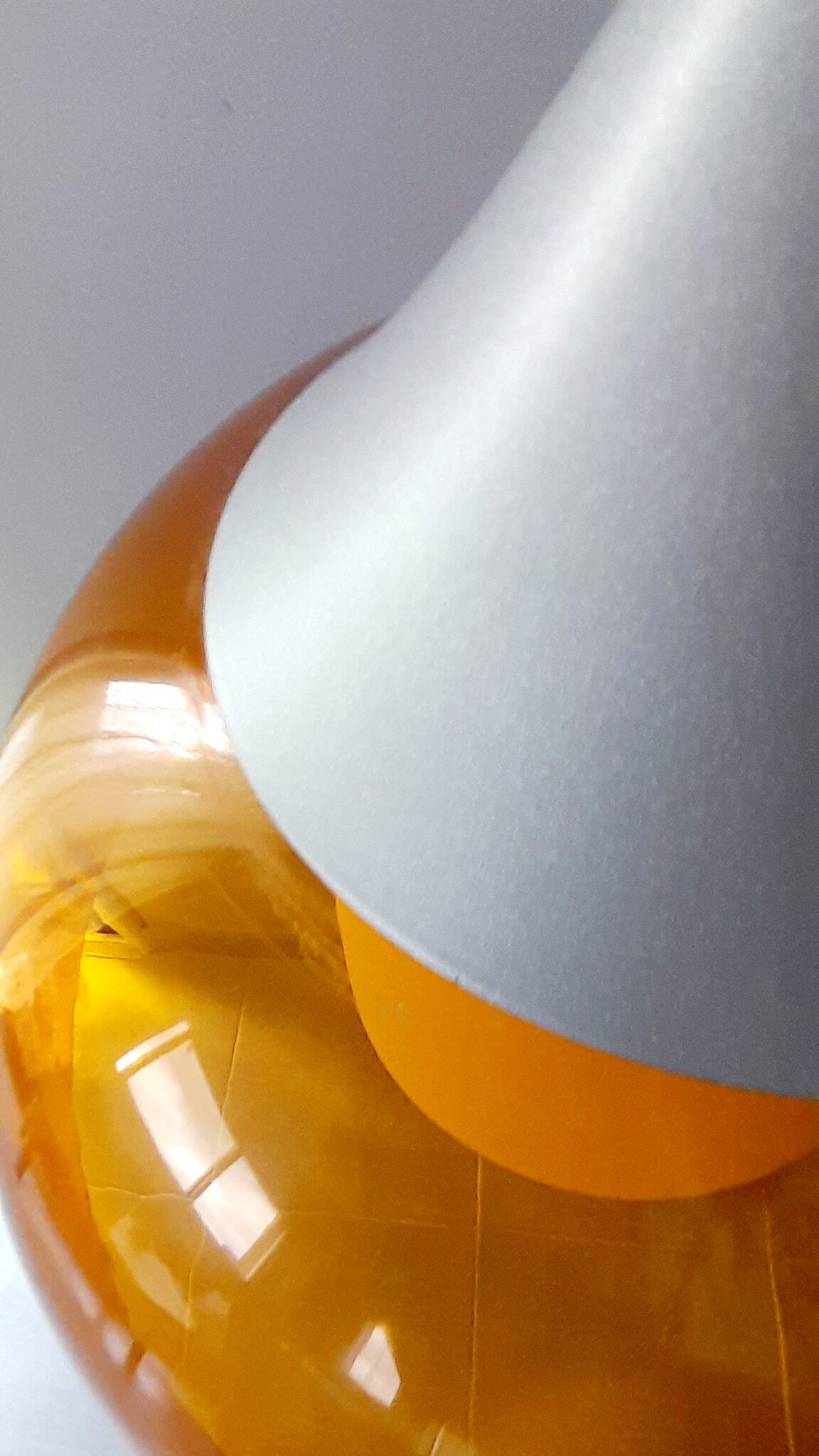Orange pop suspension