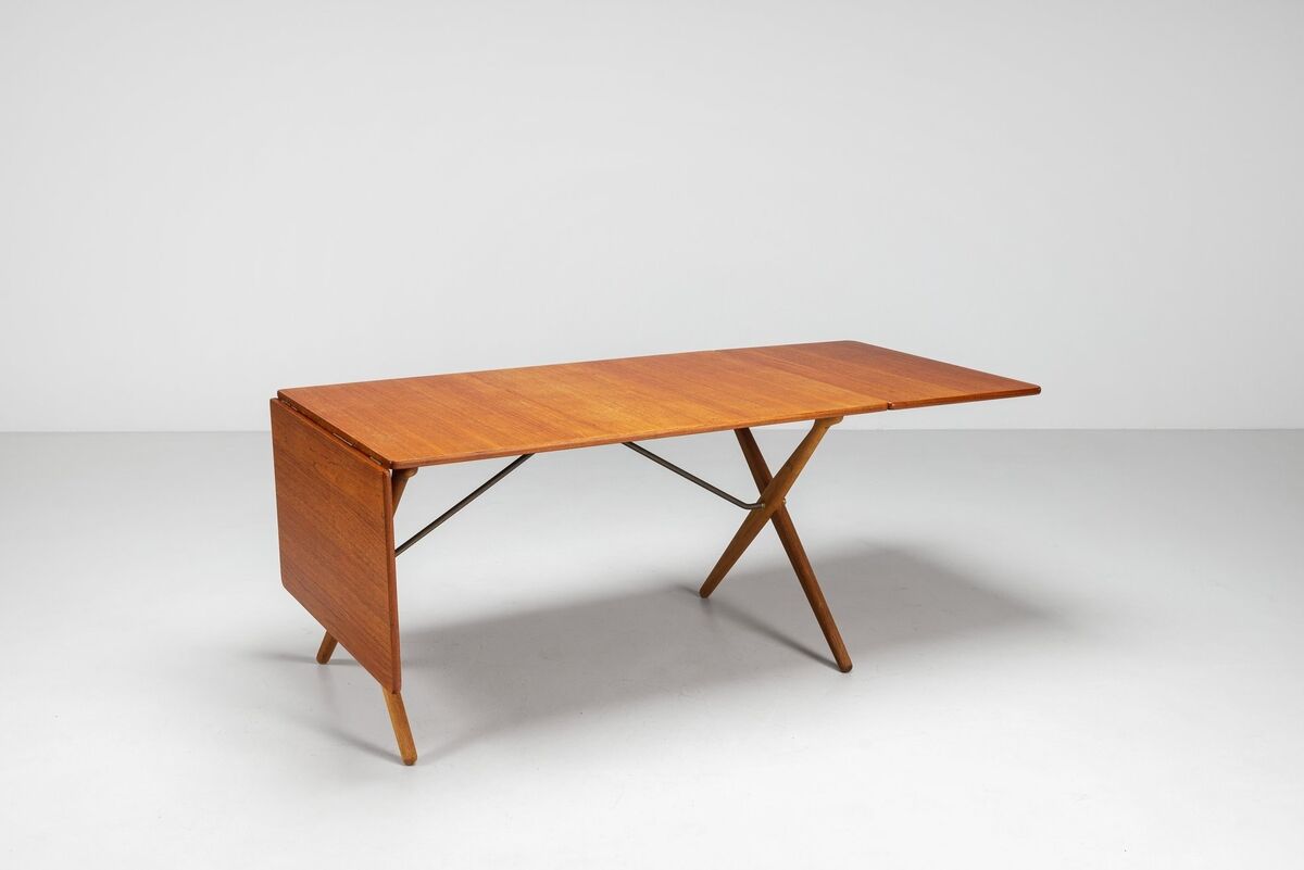 Hans Wegner model AT-309 dining table in teak Andreas Tuck Denmark 1952