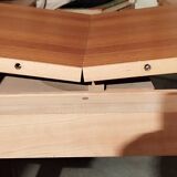 Baumann Scandinavian round table