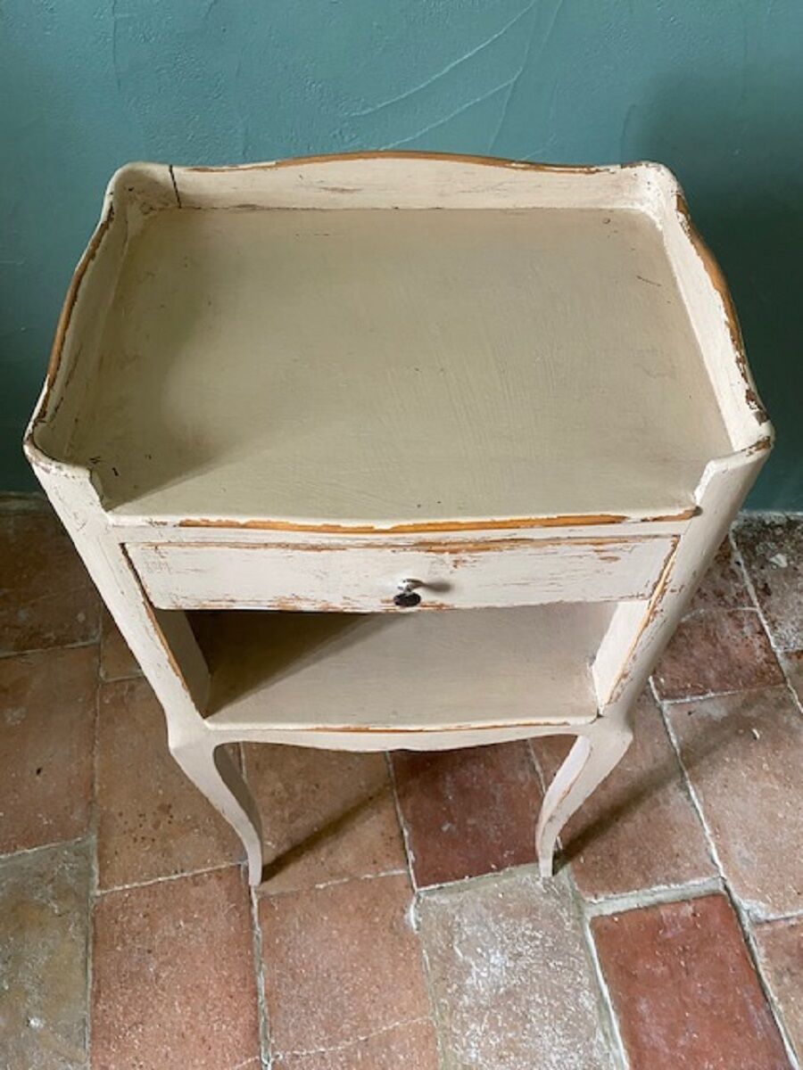 Bedside fruit wood XIXth beige patina