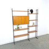 Modulair Omnia wandsysteem, Hilker, teak en zwart staal met legplanken