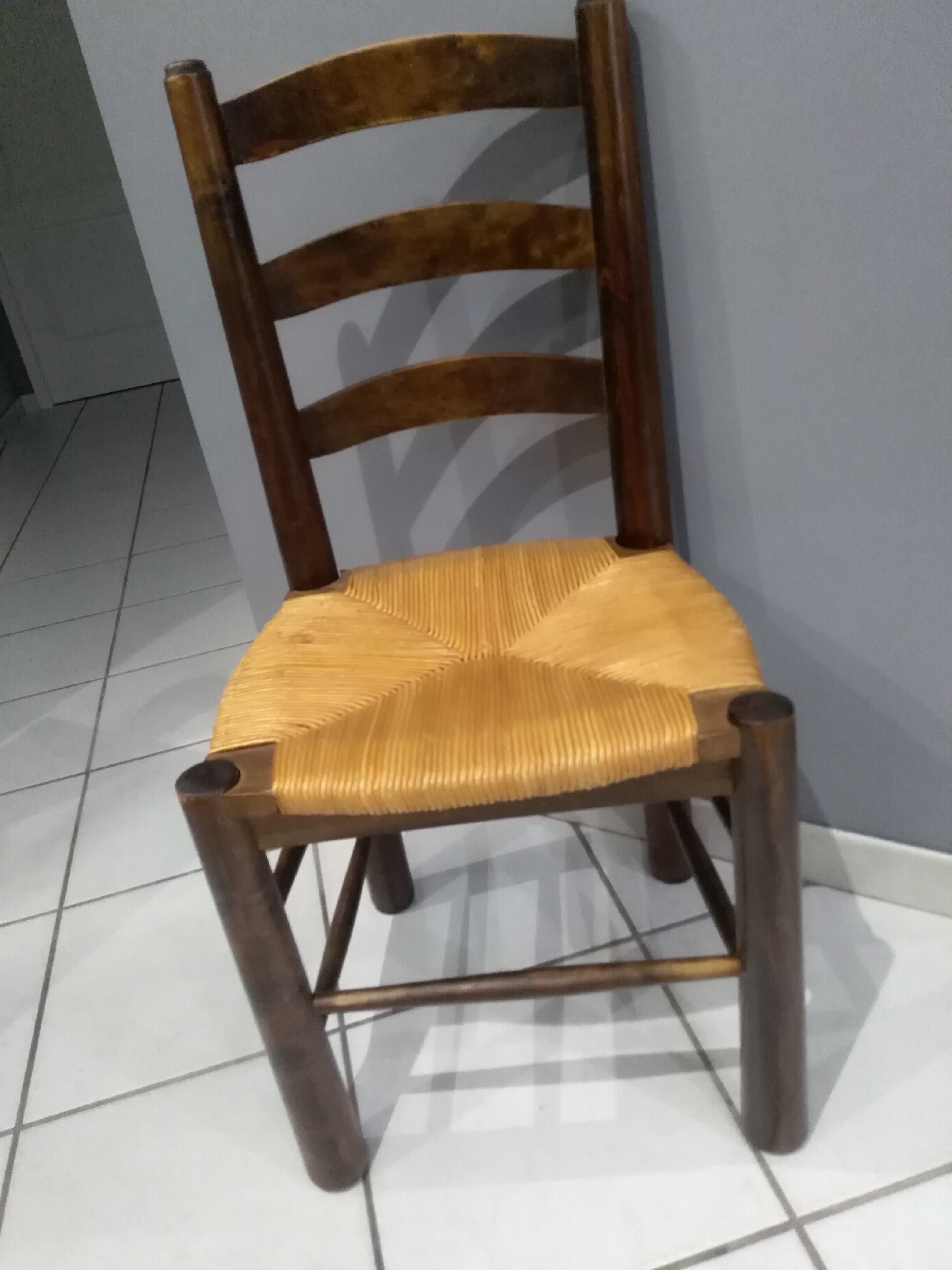 Suite of 6 brutalist straw chairs, 1940s