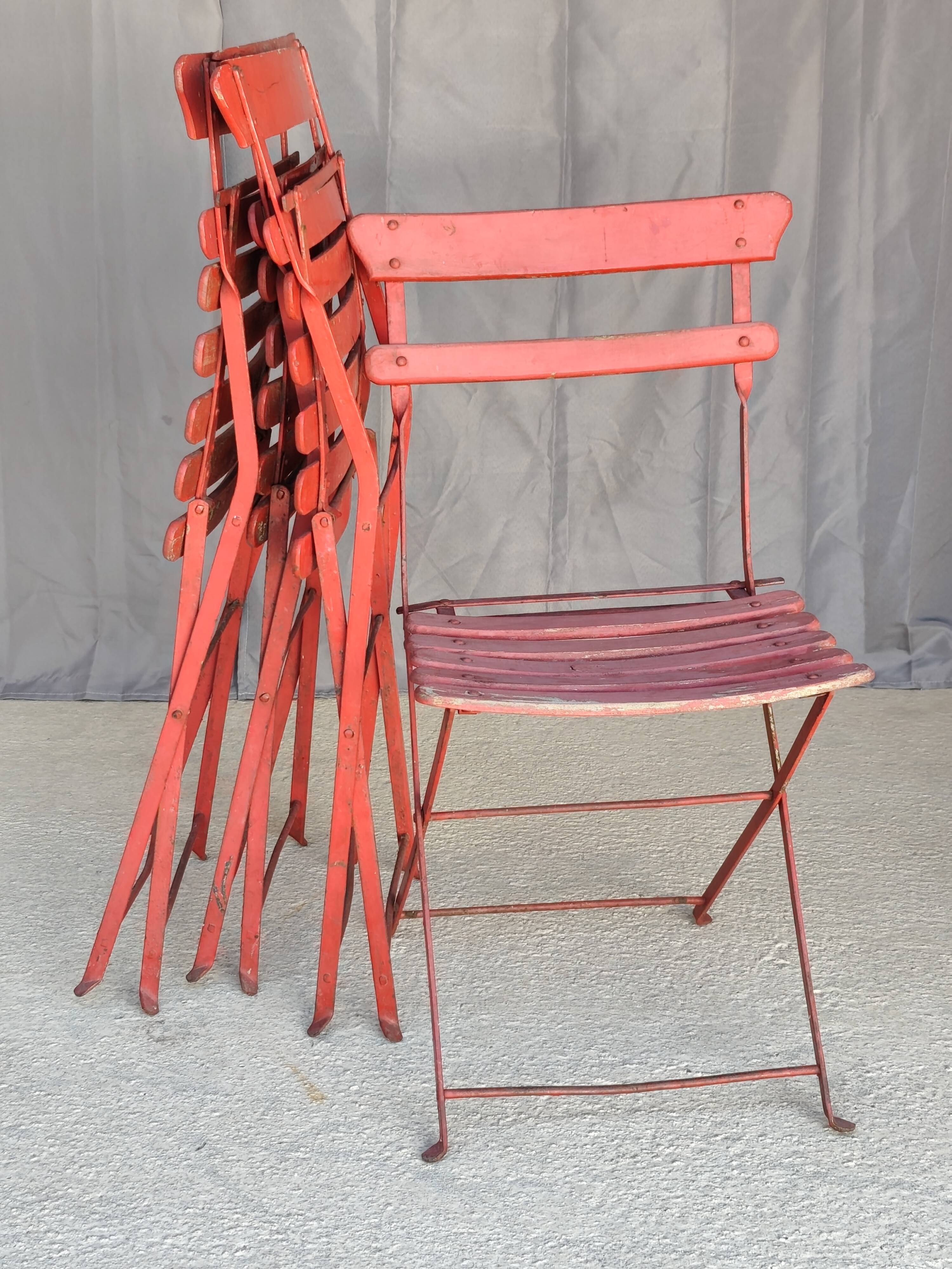 Set of 4 vintage folding garden chairs