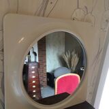 Space age mirror and its 2 luminous side lights