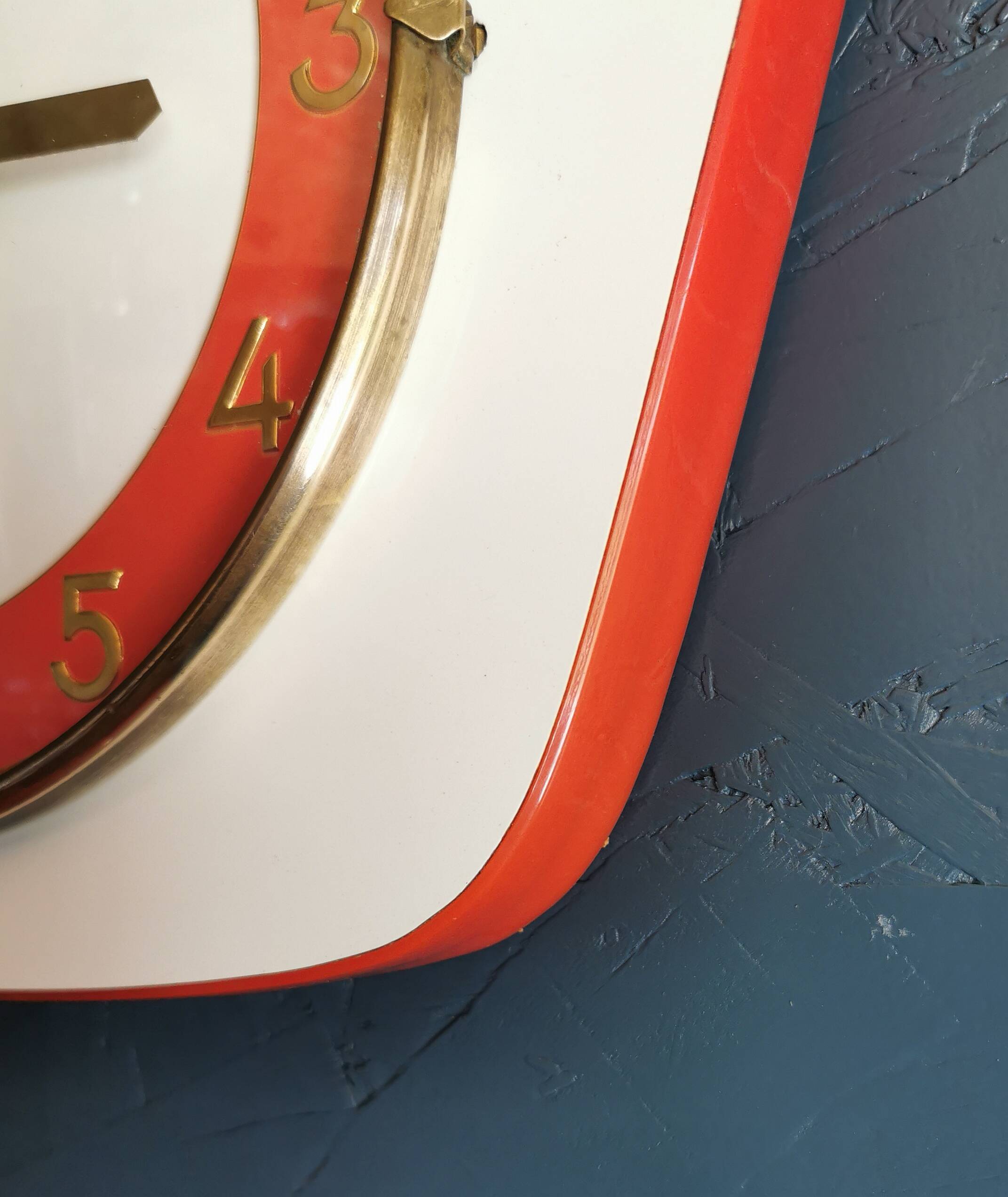 Vintage Formica clock silent trapeze wall pendulum "Jaz white orange"