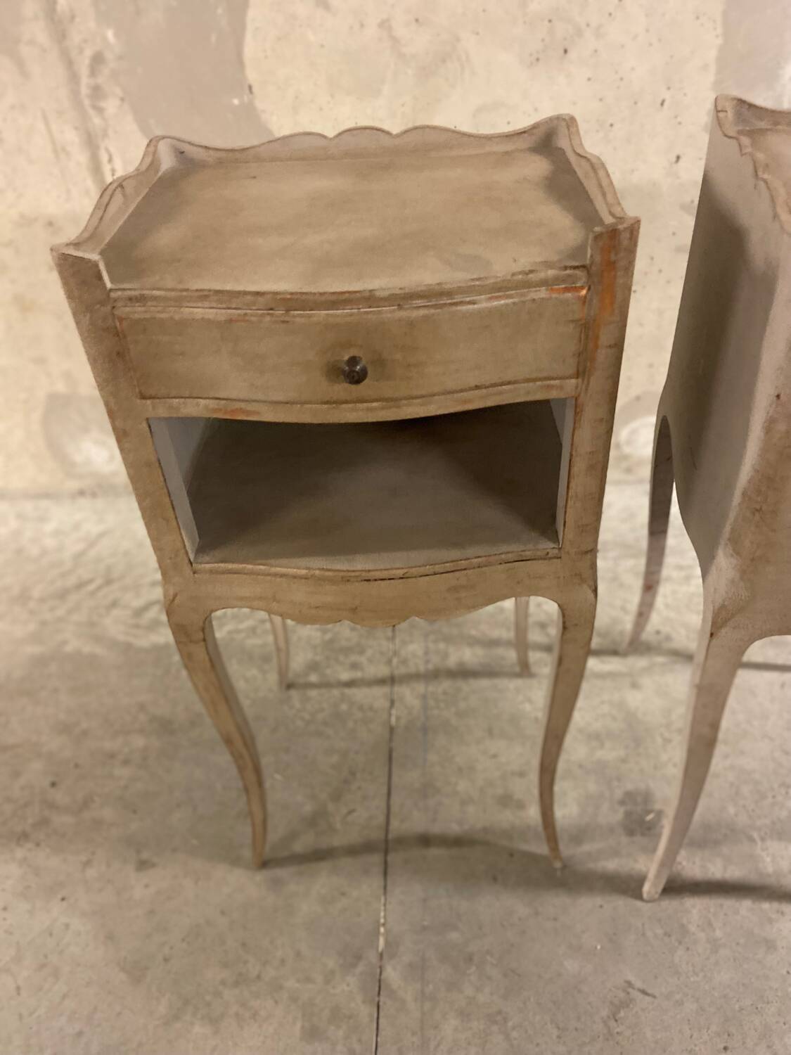 Paire  de chevets ancien rénovés - Patine à l’ancienne