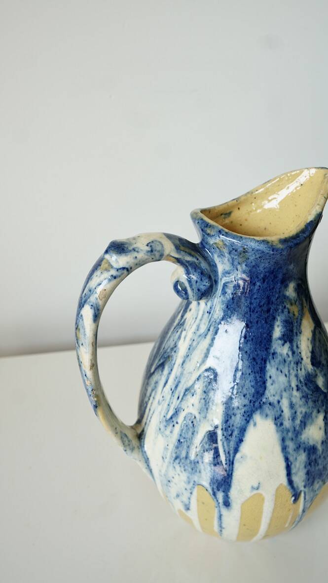 Pitcher, carafe in glazed ceramic