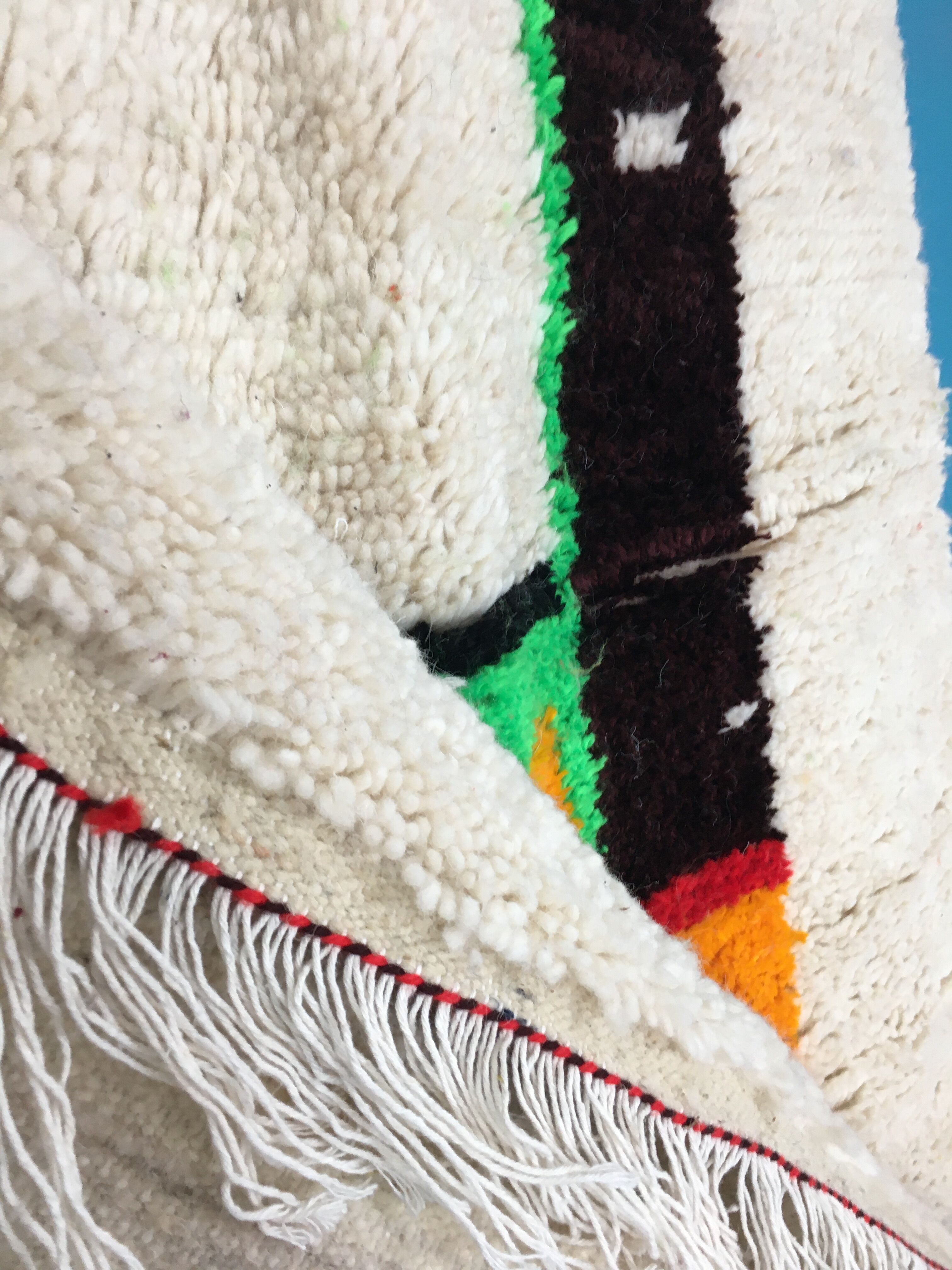 Berber carpet azilal 260x150 cm knoted hand in Morocco