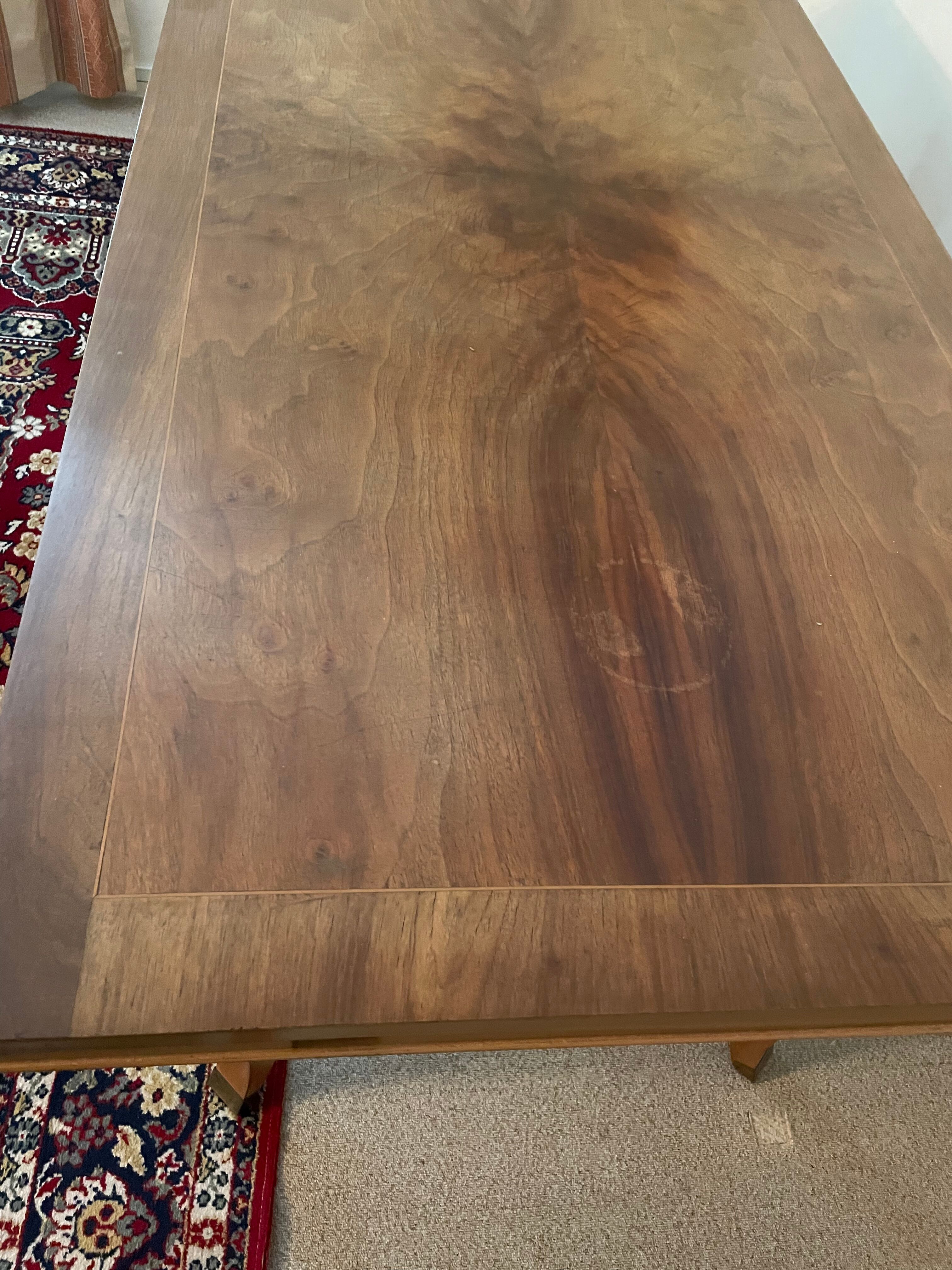 Dining table walnut art deco