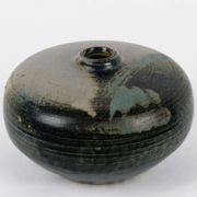 Basil vase in sandstone 1980