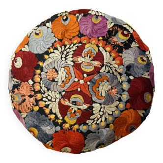 Coussin ancien brodé