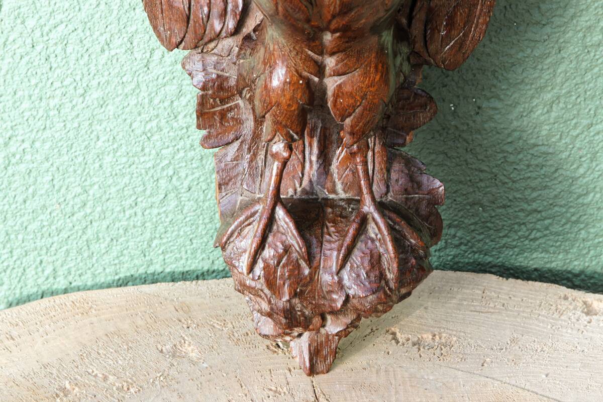 Sculpted wall console, Black Forest, 19th century