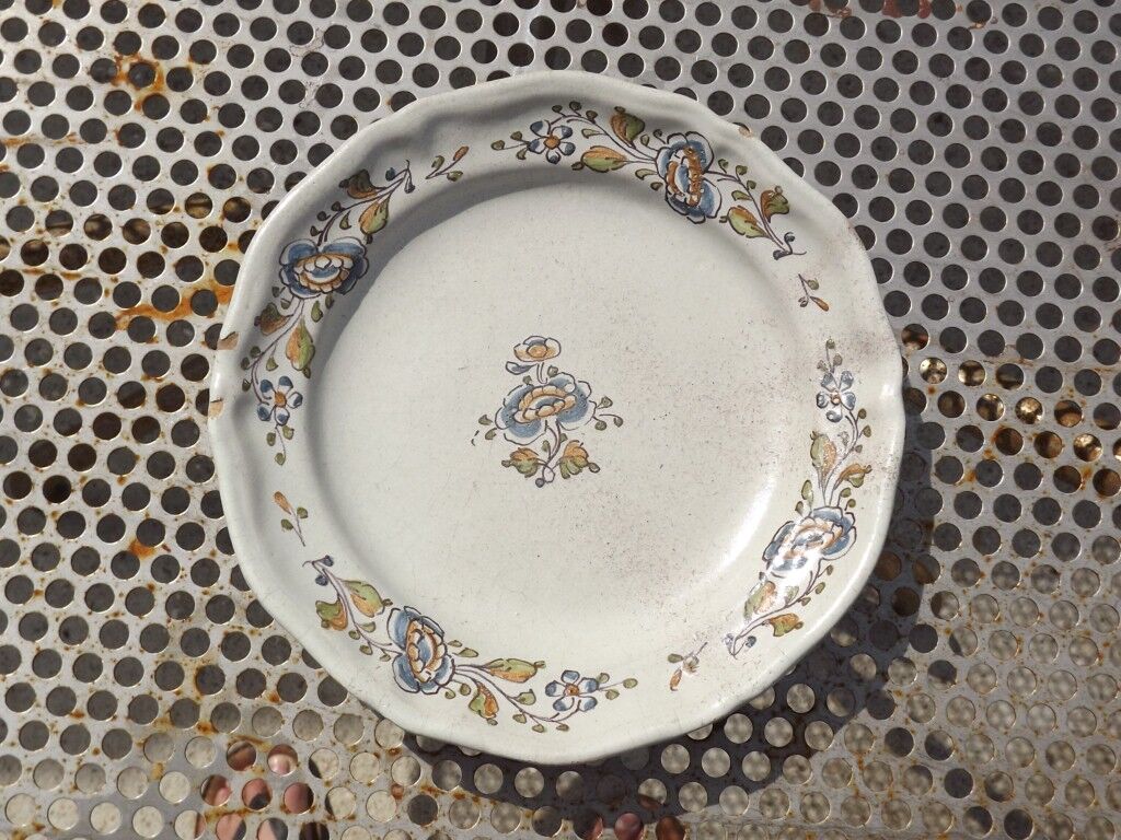 Southwest 18th earthenware plate
