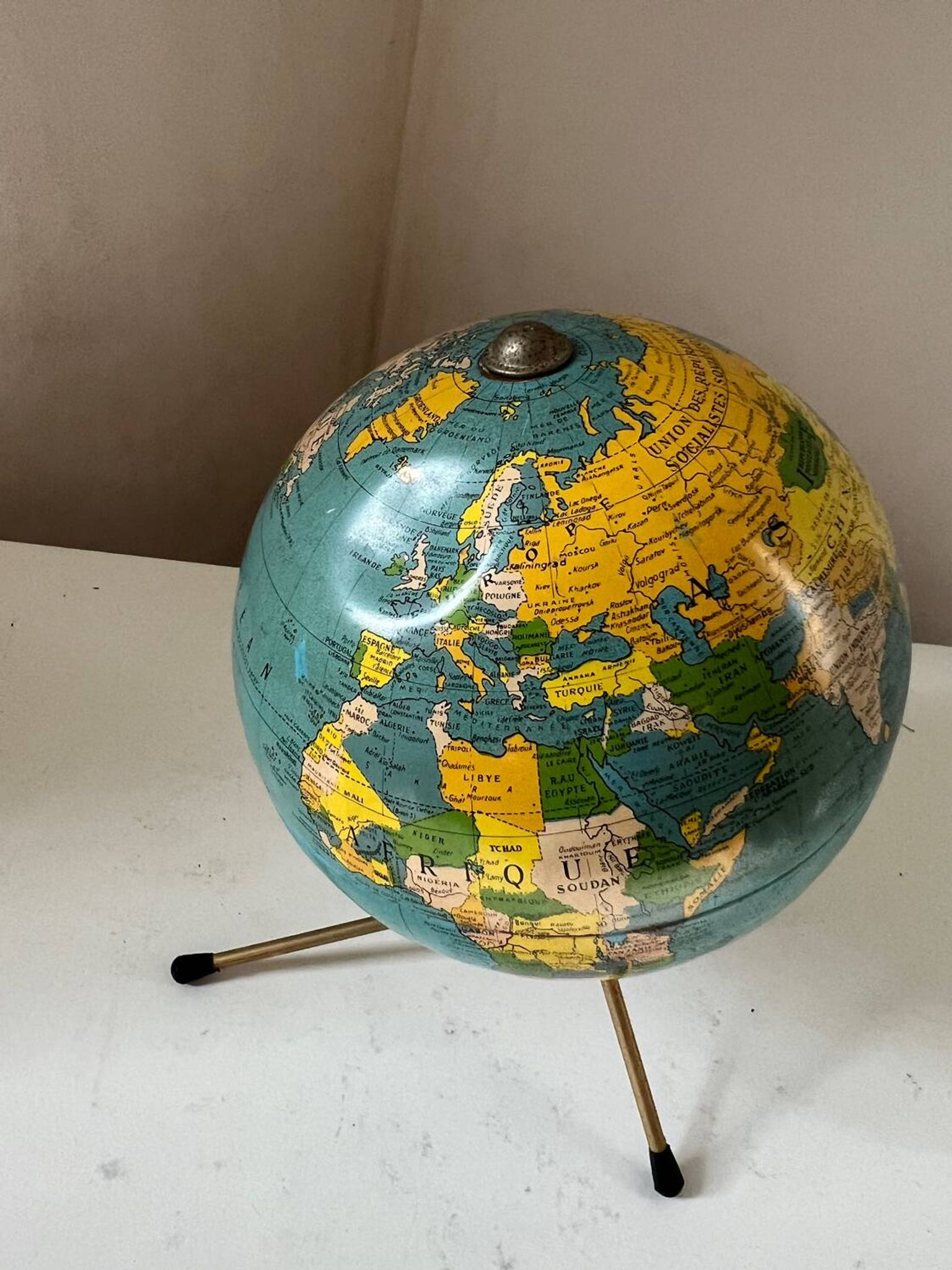Vintage Metal Globe World Maps Tarides Paris