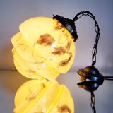 Lampe à suspension art déco en glaçure opaline, gemarmerd, messing, jaren 1930