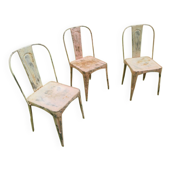 Ensemble de 3 chaises de bistrot / de jardin inspirées par le style art nouveau Tolix.
