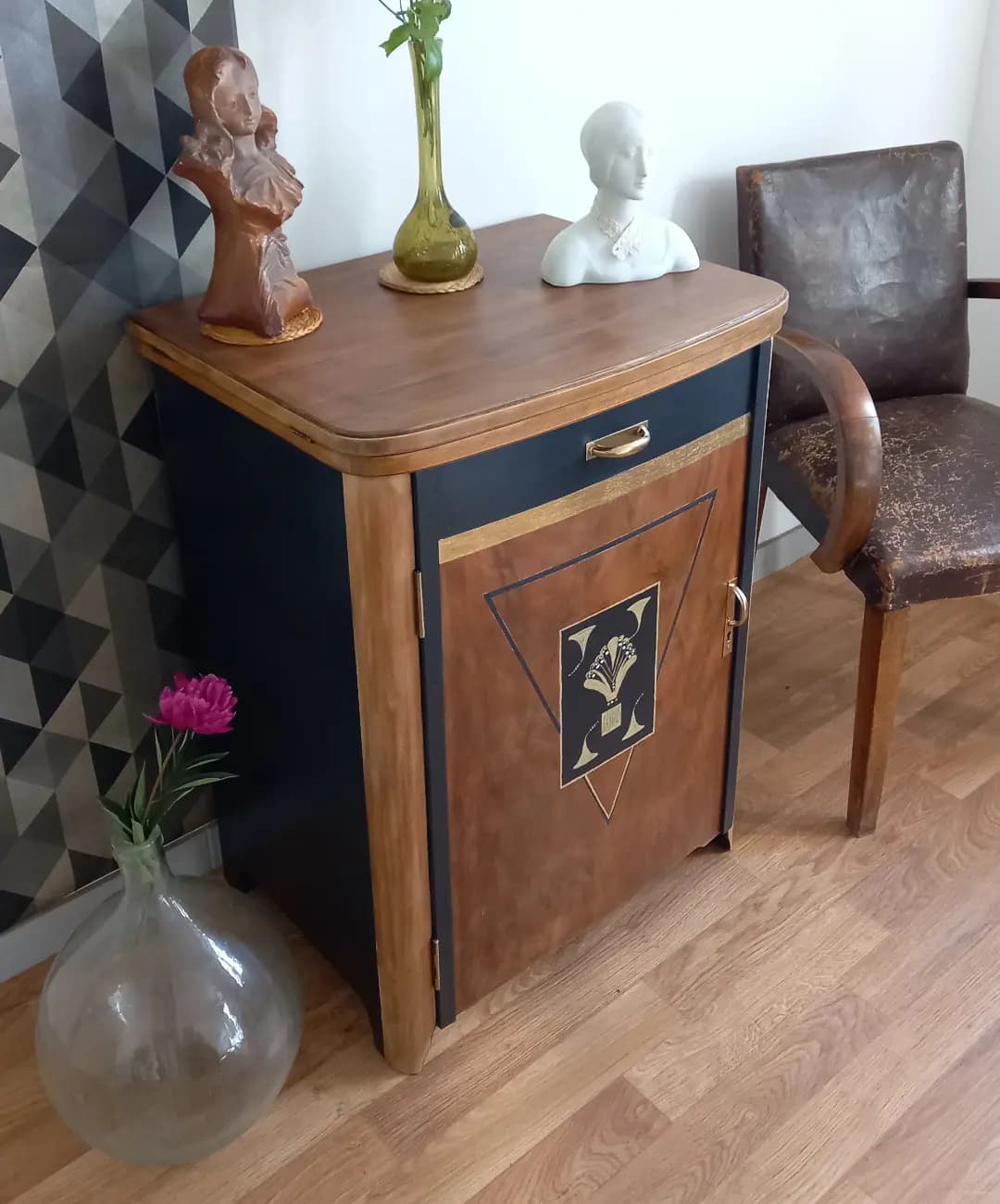 Artdeco office or console furniture