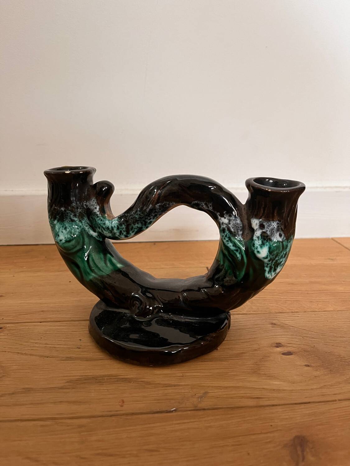 Ceramic candle holder