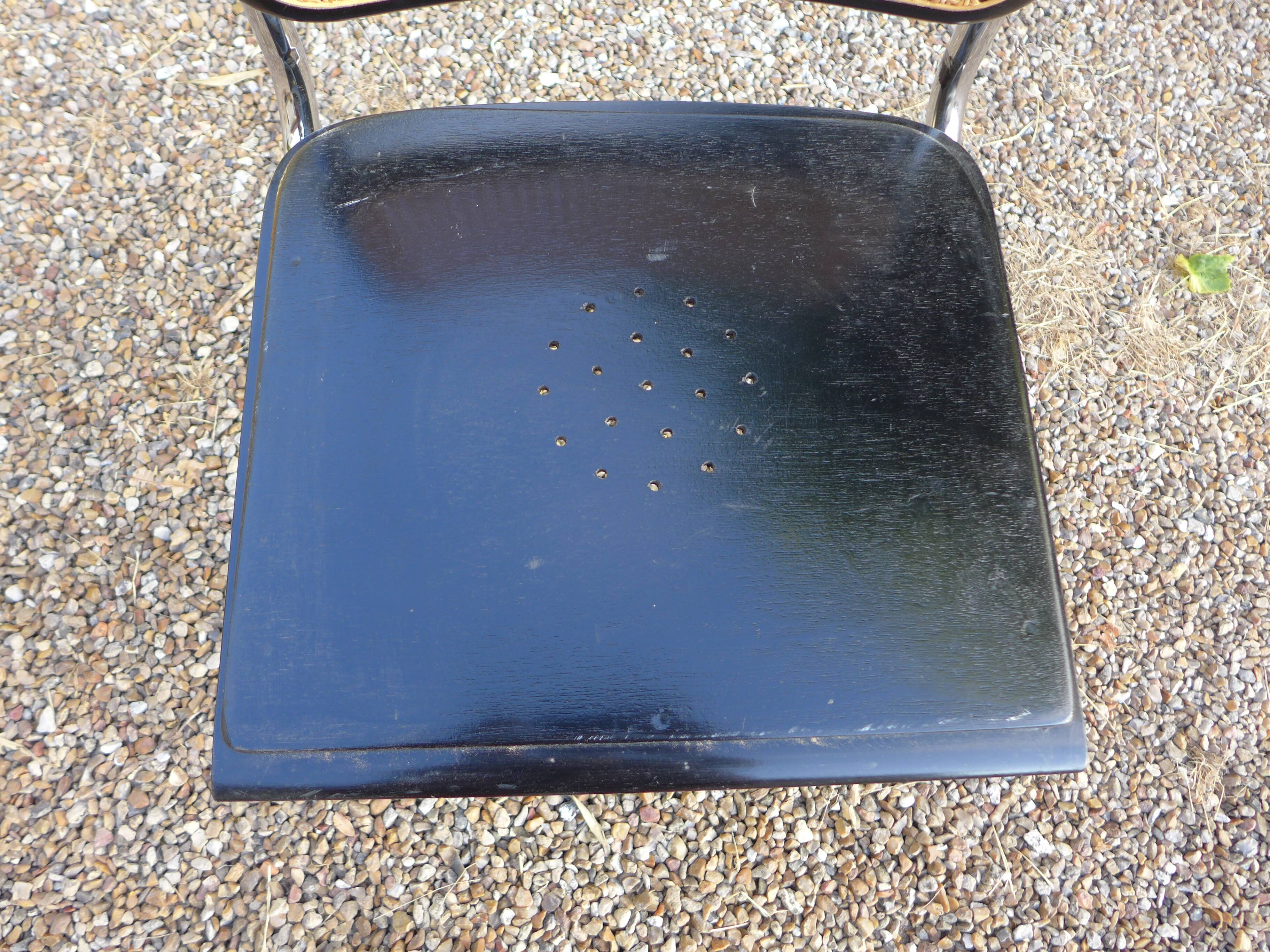 B32 chair by Marcel Breuer