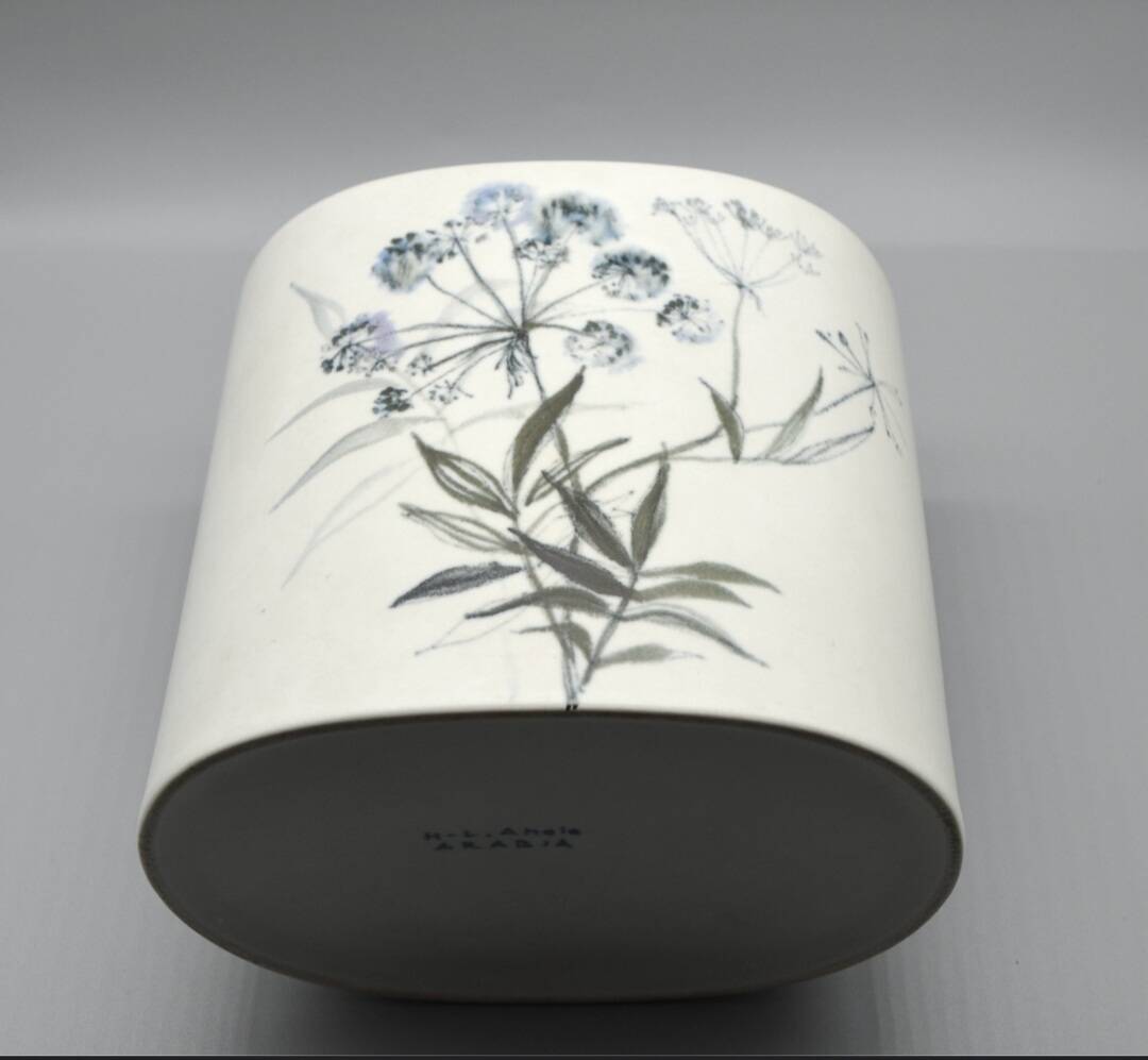 Ceramic Vase Arabia - Hilkka-Liisa Ahola - Finland