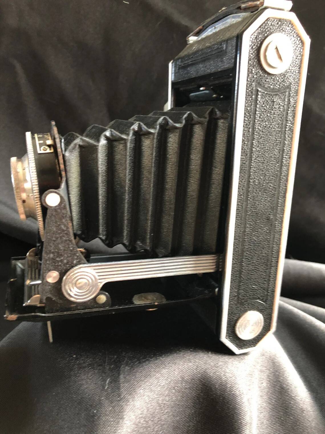 KODAK 6.3 model 21 camera with its bag and instructions 1950