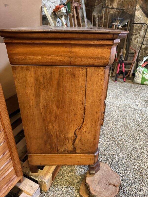 Louis Philippe chest of drawers