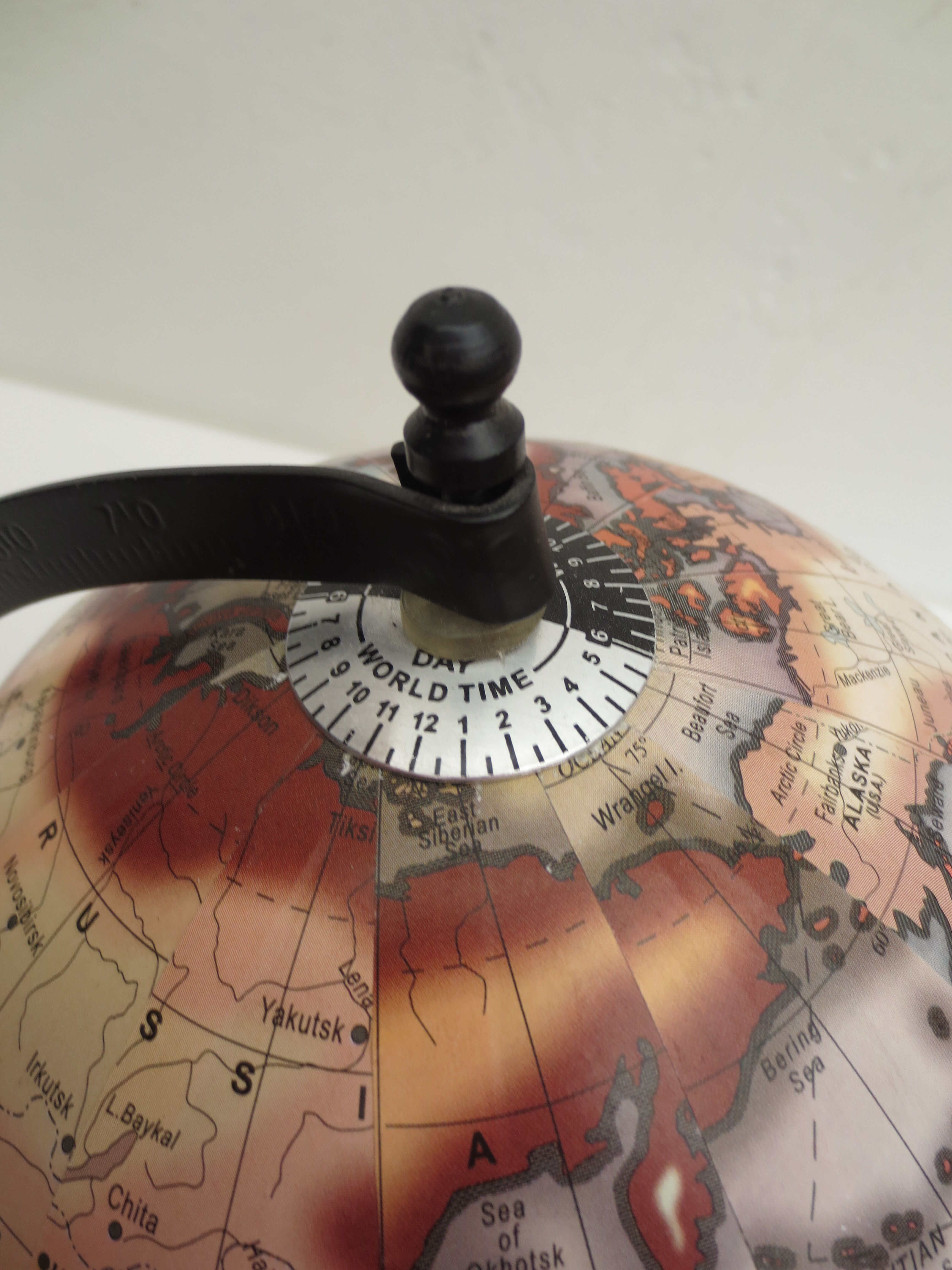 adorable little wooden foot world map