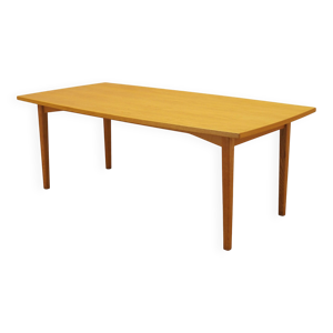 table en frêne, design