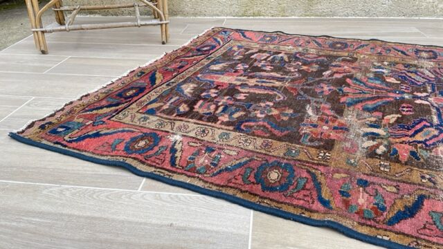 Oriental art deco carpet 123cm x 200cm