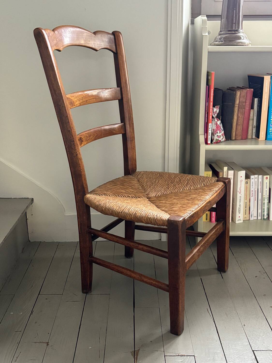 Nursing chair