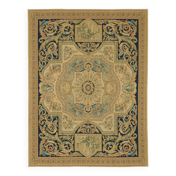 Handmade European Vintage Aubusson Kilim 240 cm x 312 cm