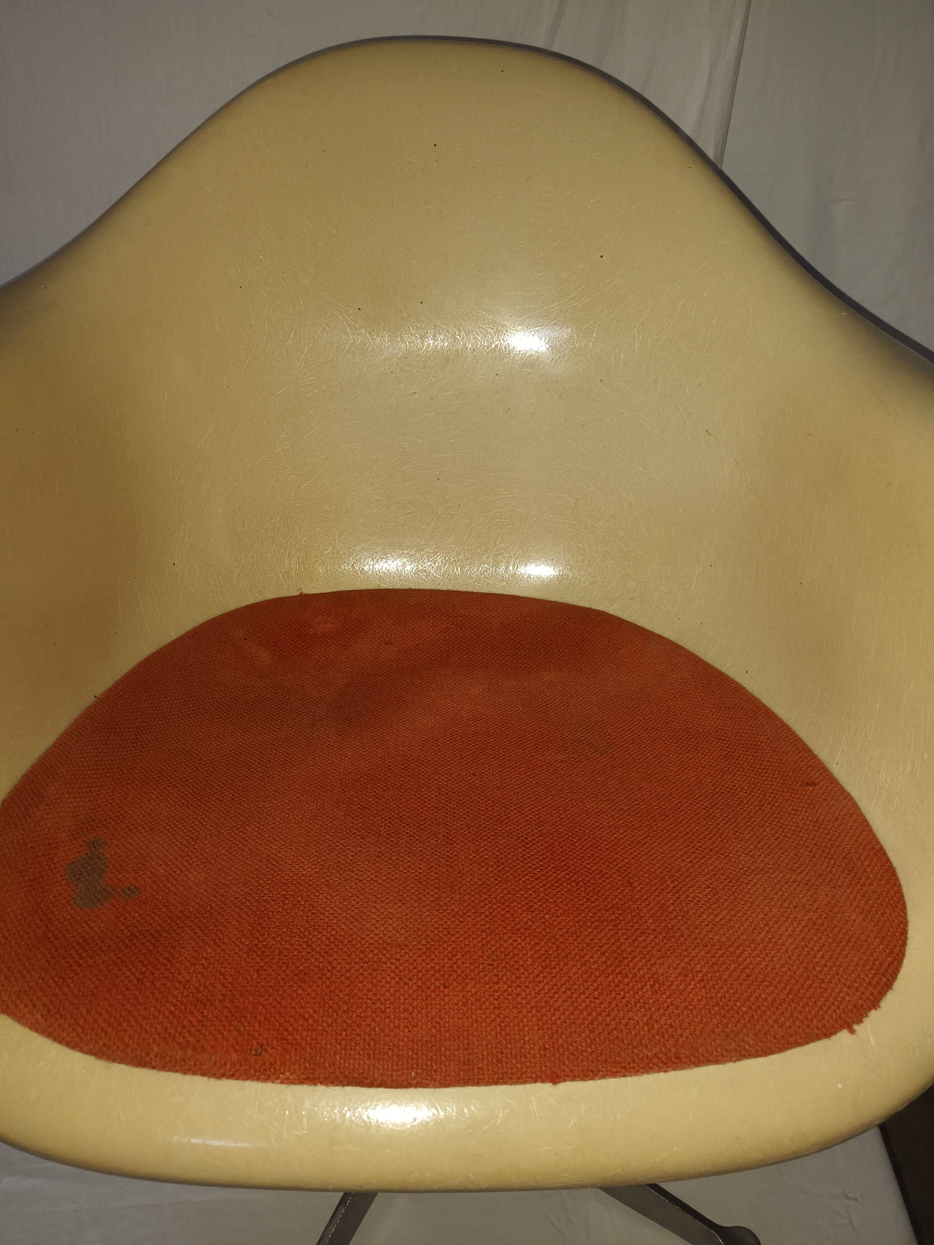 Fauteuil de bureau de Charles et Ray Eames pour Herman Miller des années 60