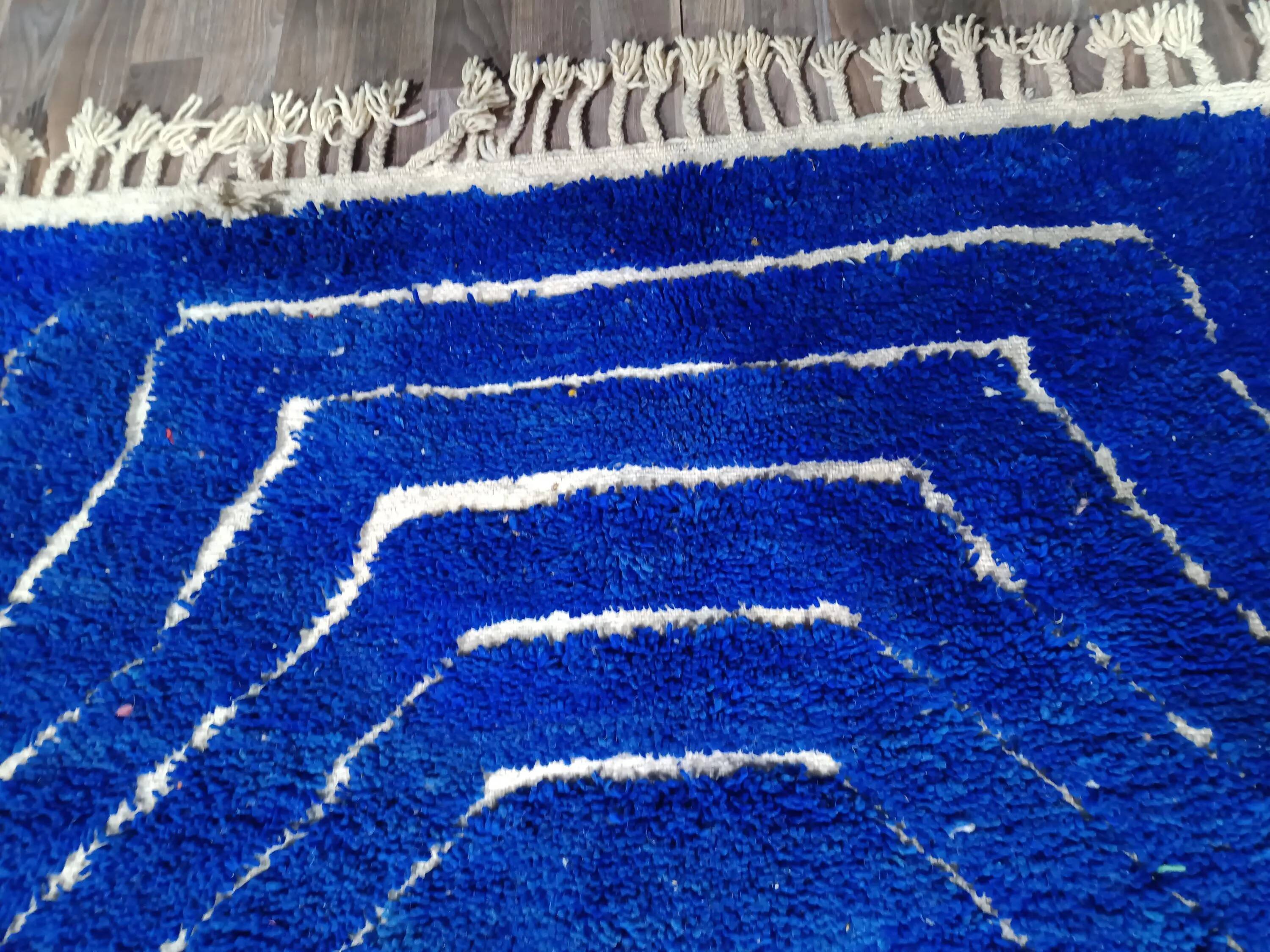 Handmade Moroccan rug 3 x 2 m